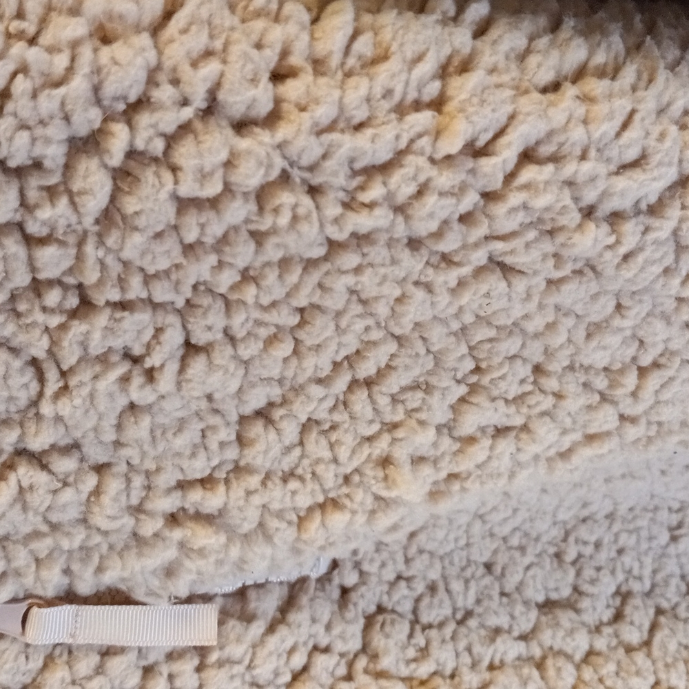 Ruby Red Sherpa Jacket 1/4 Zip - L - Picture 4 of 7